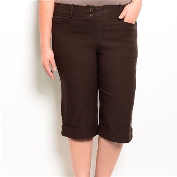 Dark Brown Mid Rise Folded Button Strap Cuffs Capri Pants NEW - Picture 1 of 2